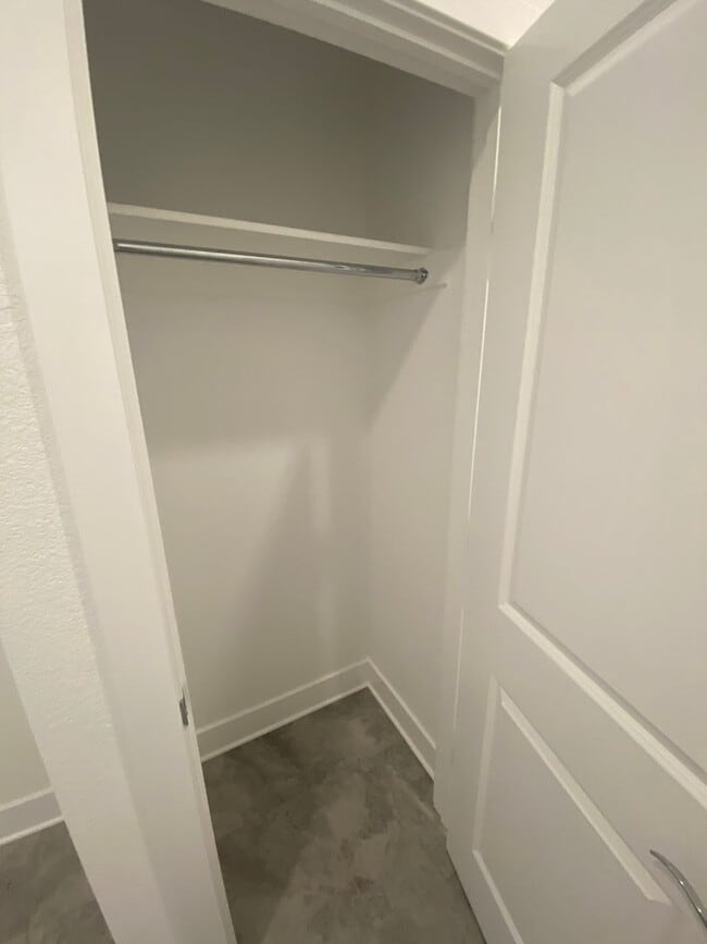 Building Photo - Single Story Home in Whitney Ranch with Ow...