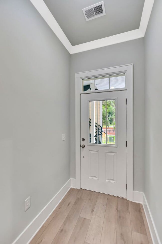 Building Photo - Updated 2-Bedroom Home in Indigo Hall at H...