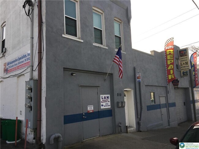 Building Photo - 210 W Gordon St
