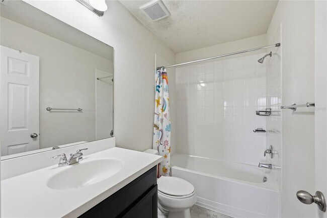 Building Photo - 19416 Roseate Dr