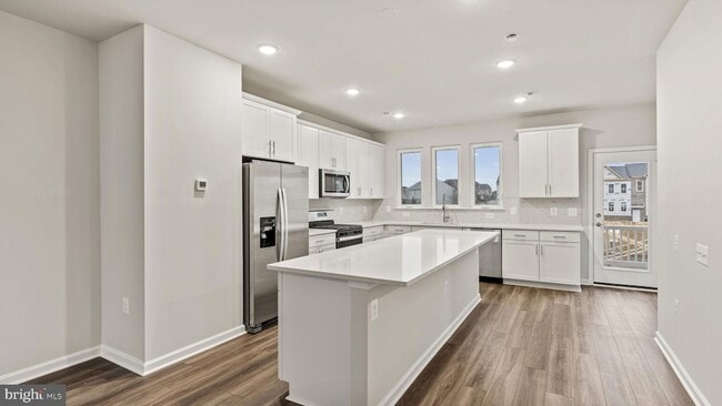 Building Photo - 15071 Jaxton Sq Ln