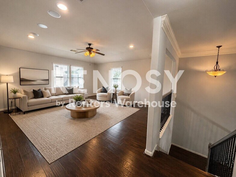 Building Photo - 16935 Jelly Park Stone Dr