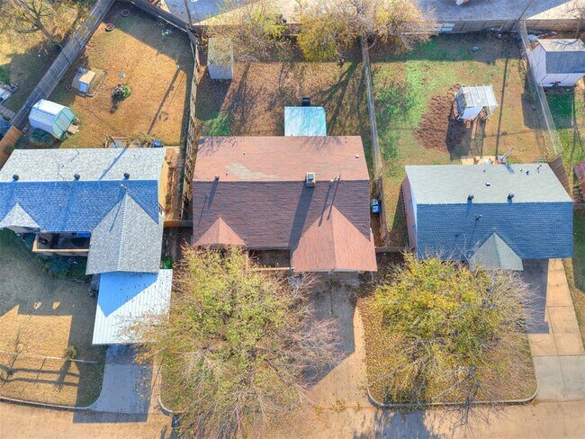 Building Photo - 2808 SW 88th St