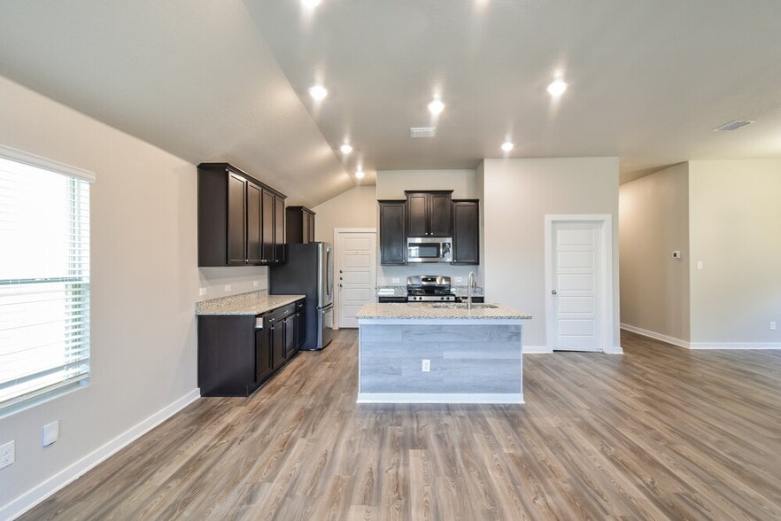 Building Photo - 7807 Tejas Plano Dr
