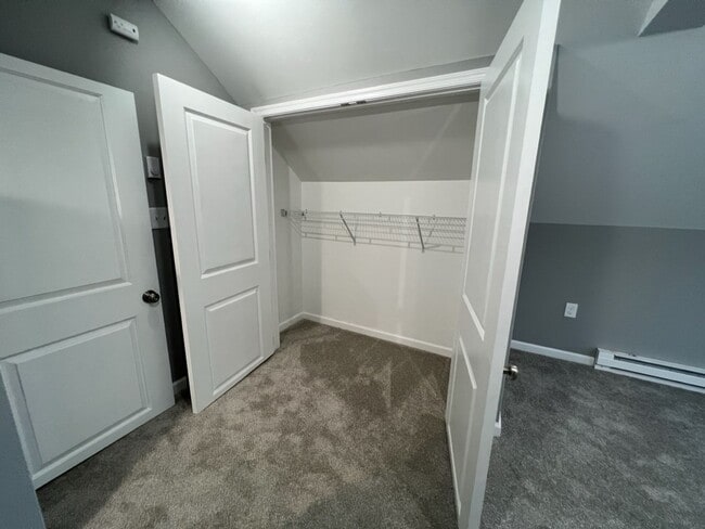 Building Photo - Awesome 3 bedroom 1.5 bath in Lower Macung...