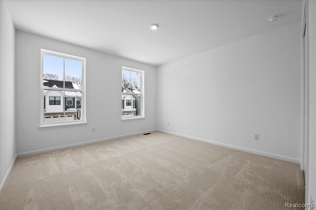 Building Photo - 10633 Barrett