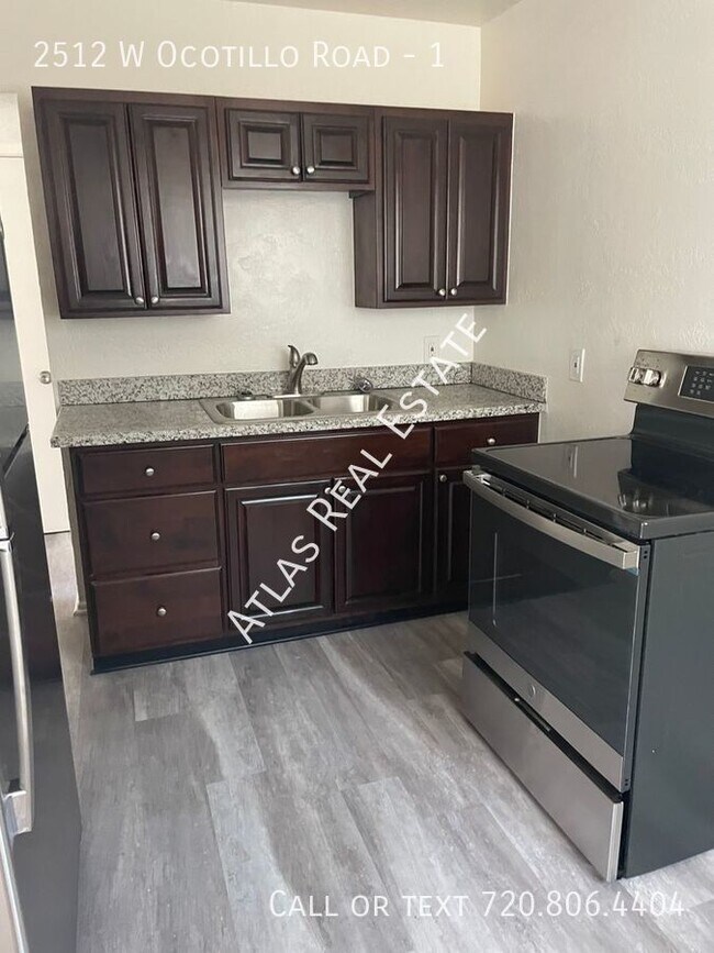 ***One Month 2 BD 1 BA clo... 2512 W Ocotillo Rd