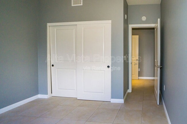 Building Photo - 3825 First Avenue