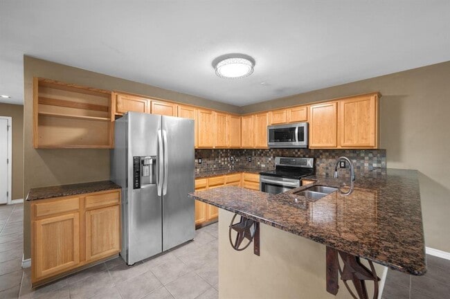 Building Photo - 5306 Beacon Dr