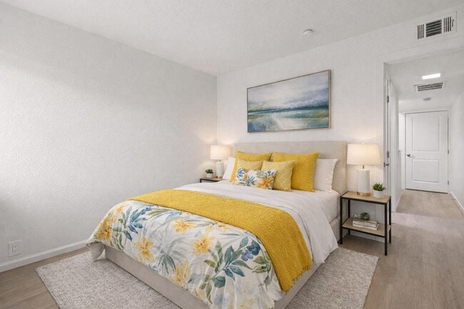 Building Photo - Spacious Renovated 3-Bedroom Home in a Highly Desirable Community