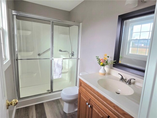 Building Photo - 1800 Hwy 81