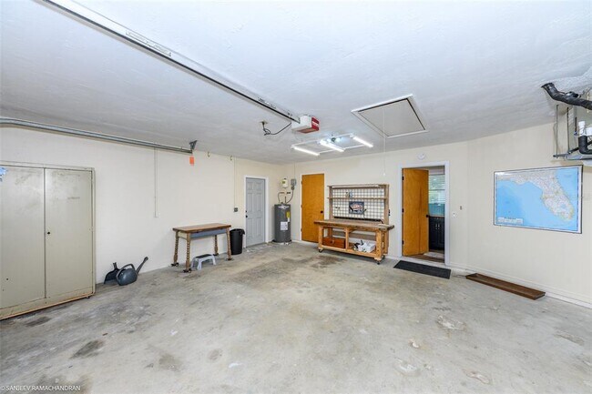 Building Photo - 11231 Euler Ave