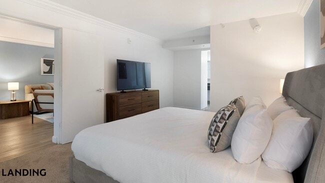 Building Photo - 2851 Maingate Village Cir