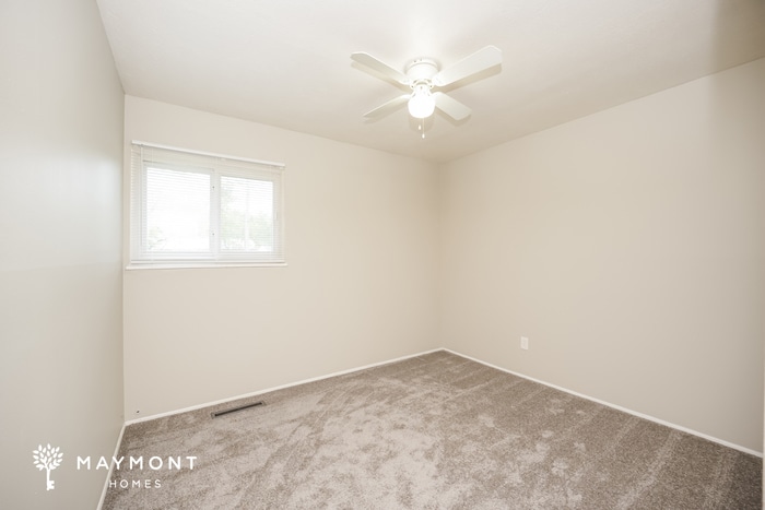 Building Photo - 25120 Sandhurst Rd
