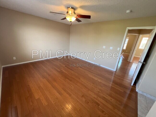Building Photo - 19453 E Hollow Creek Dr