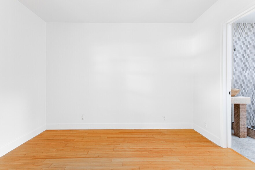 bedroom #2 - 1406 Maple St