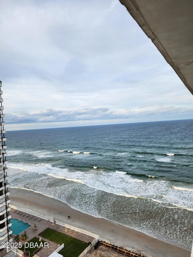 Building Photo - 2800 N Atlantic Ave