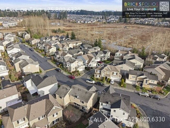 Building Photo - Picture Yourself Living in This East-Facing Bothell Home in the Northshore School District.
