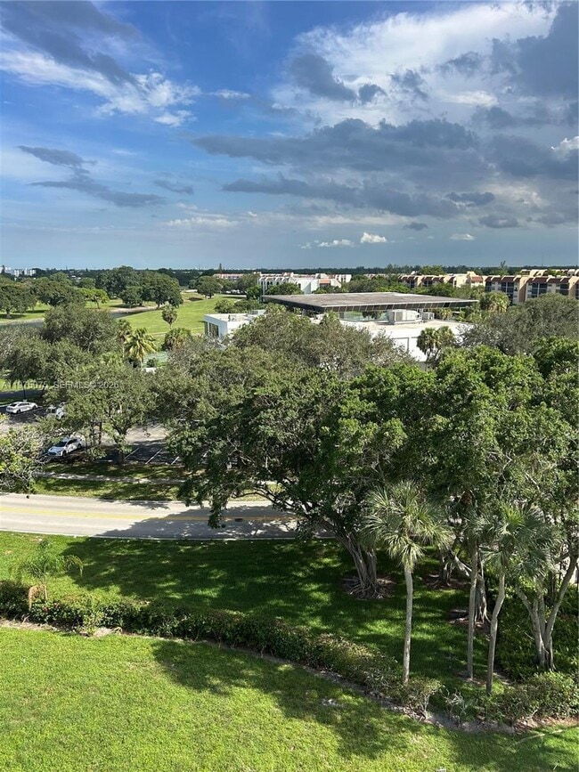 Building Photo - 6921 Environ Blvd