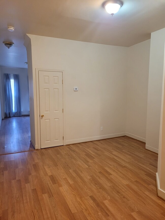 Building Photo - 1013 McKean Ave