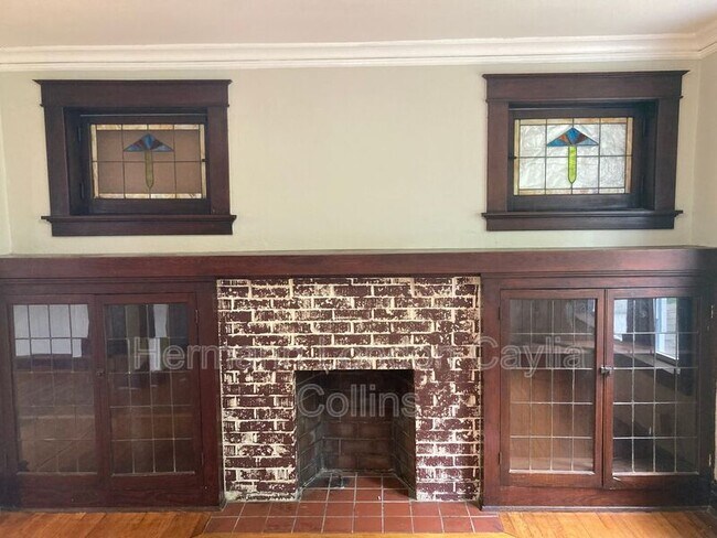 Building Photo - 5340 Bancroft Ave
