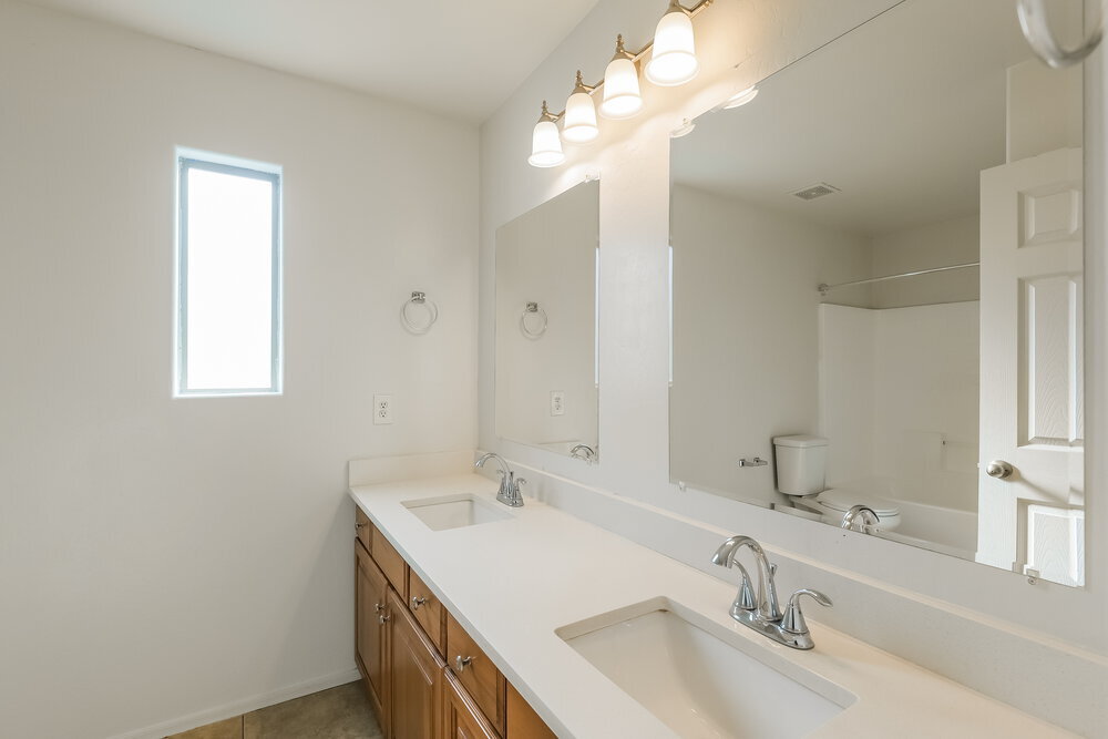 Building Photo - 3733 W Dunbar Dr