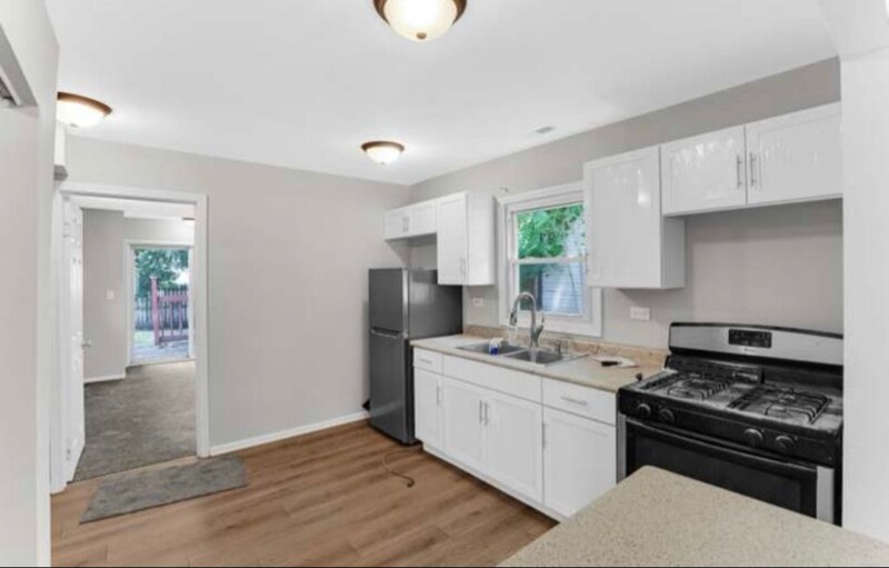 Building Photo - 2320 170th St