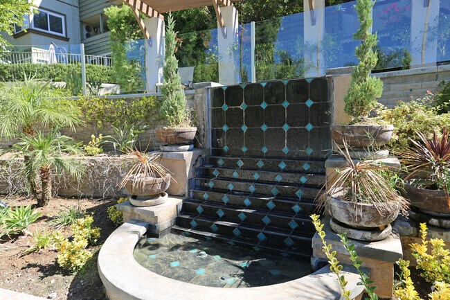 Water Fall - Orange Grove Circle