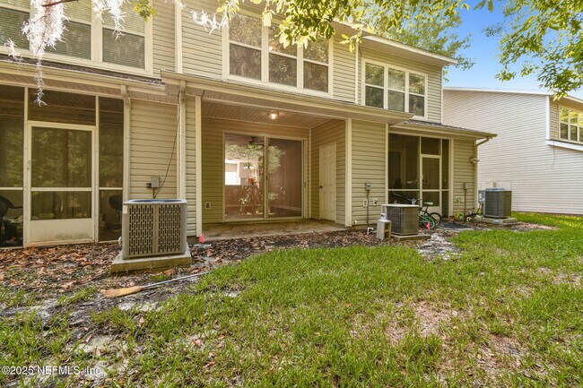 Building Photo - 3542 Lone Tree Ln