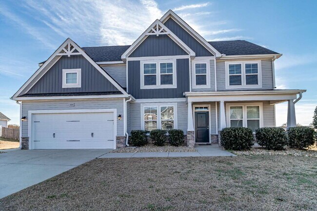 Building Photo - STUNNING & SPACIOUS! GANDER LAKE 4 BR | 3 BA IN PIKEVILLE SCHOOL DISTRICT *LAWN CARE INCLUDED!*
