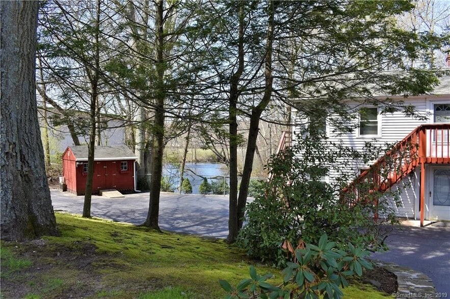 Driveway 2 - 382 Riverside Dr