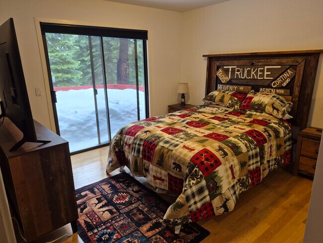 Building Photo - 11059 Zermatt Dr