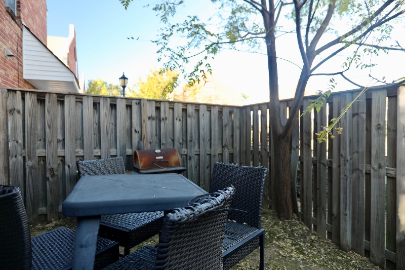 Building Photo - 206 Edinburgh Way