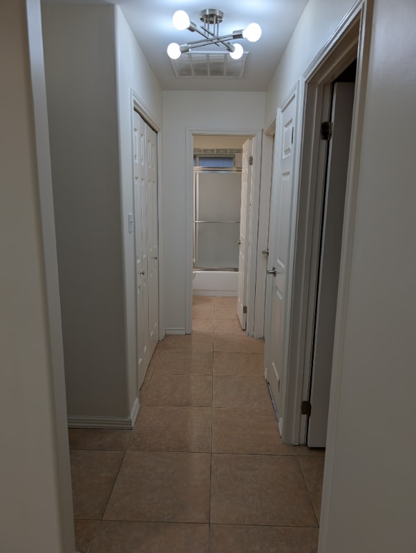 Building Photo - 2305 E 27th St