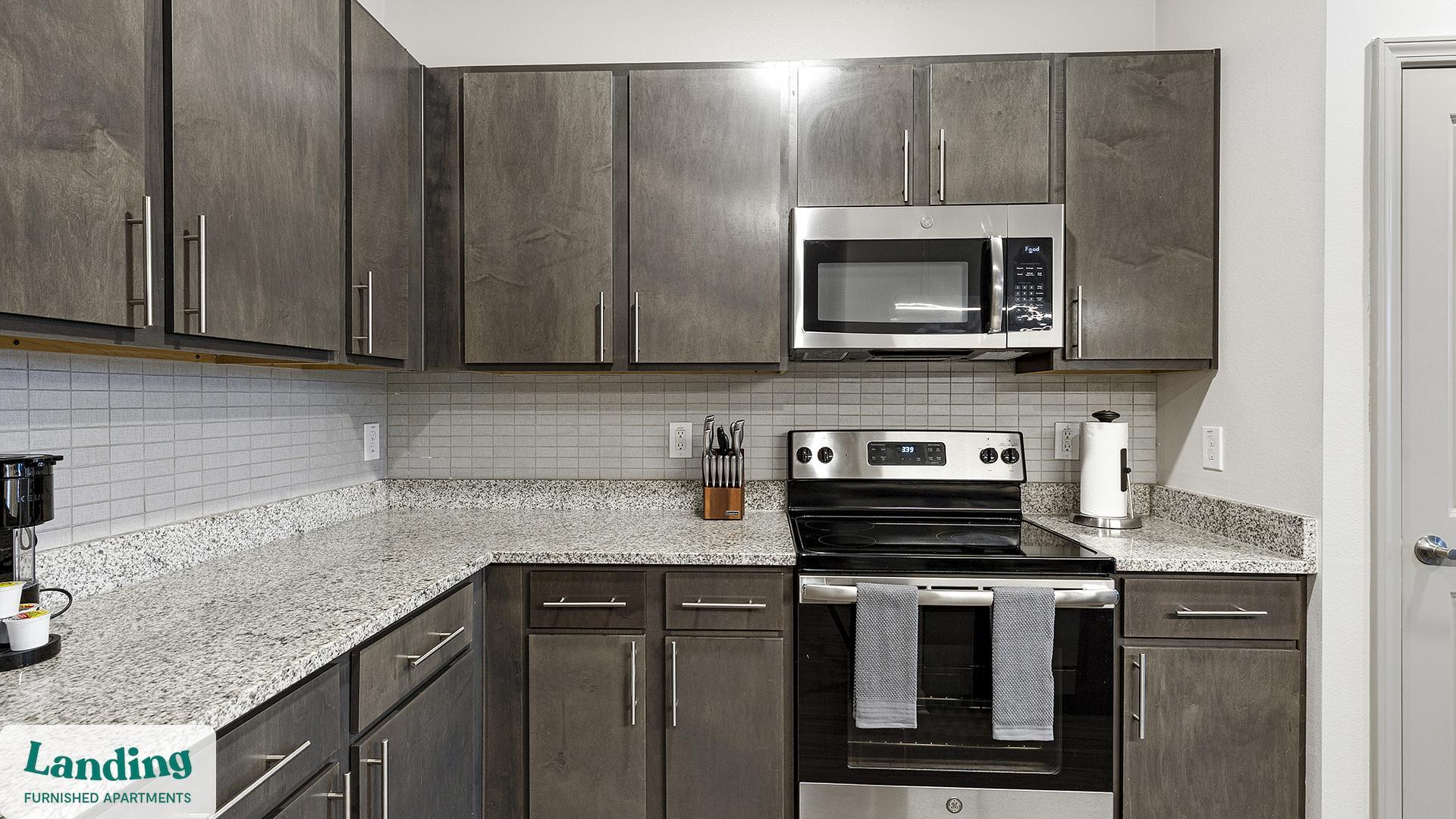 Building Photo - 2800 NE Green Oaks Blvd