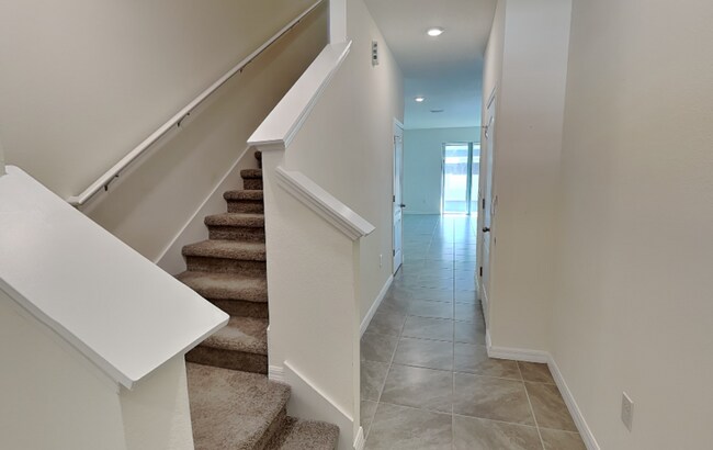 Building Photo - 1246 Lido Dr