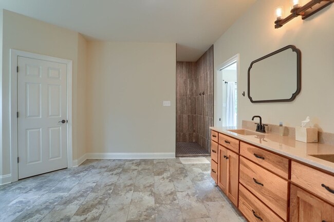 Building Photo - 11409 Weatherstone Dr