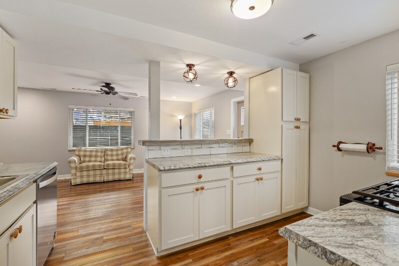 Building Photo - 616 2nd St