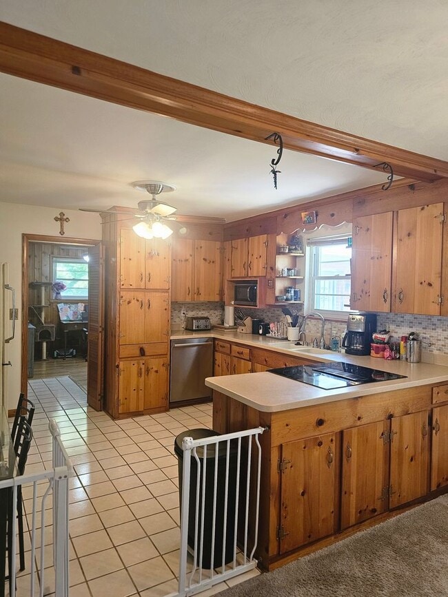 Building Photo - 309 Lenore Trail