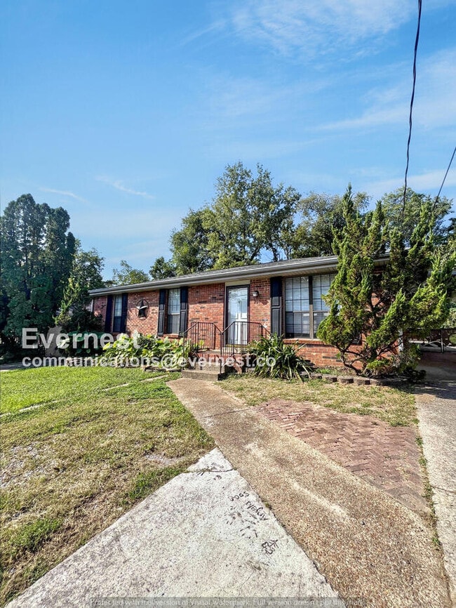 Building Photo - 209 Panamint Dr