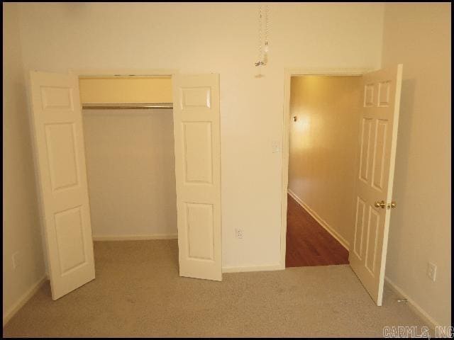 Building Photo - 5 Robyn Ln