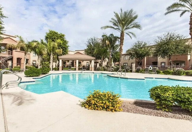 Building Photo - San Remo Apartments