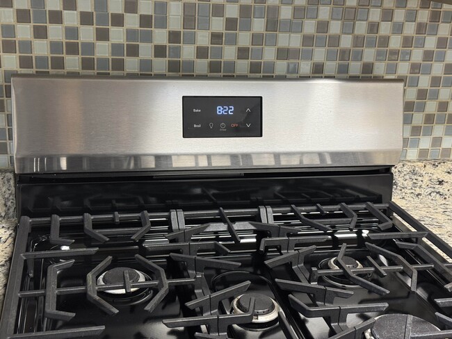 Building Photo - 10129 Oakton Terrace Rd