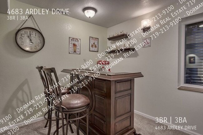 Building Photo - 4683 Ardley Dr