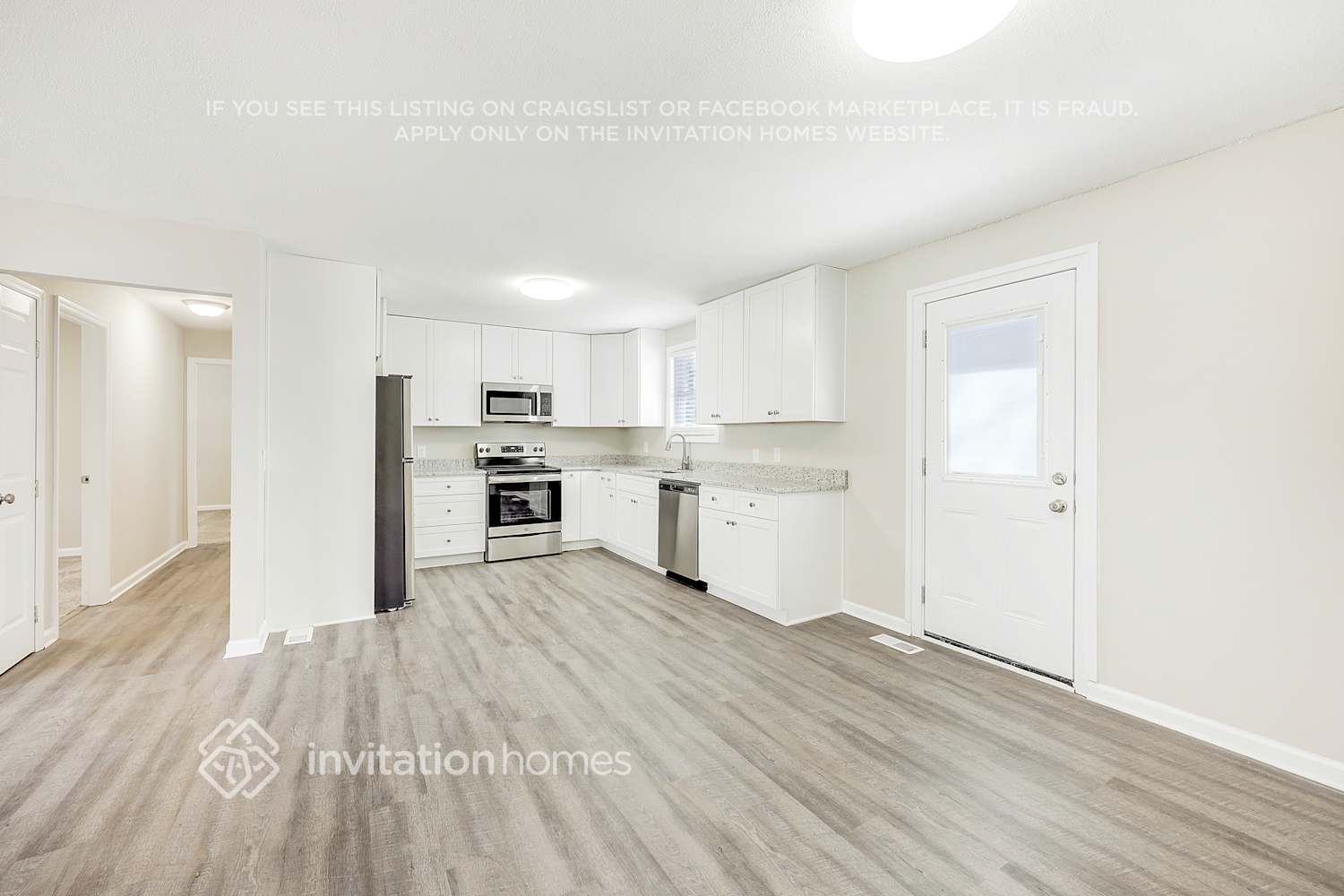 Building Photo - 4936 Shihmen Dr