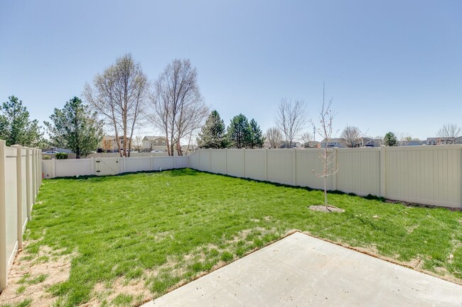 Building Photo - Beautiful 3 Bedroom Townhome for Lease!