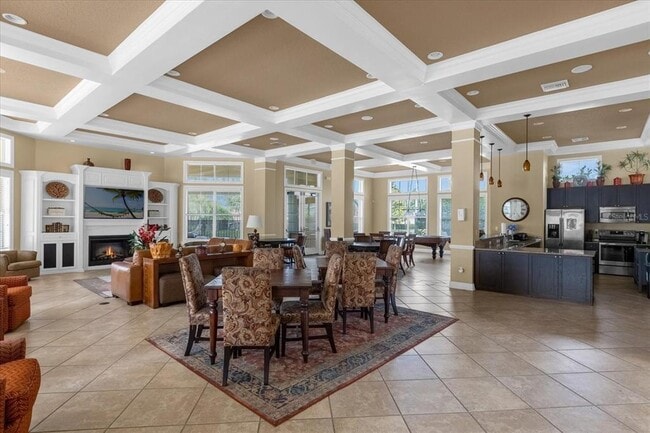 Building Photo - 11267 Grander Dr