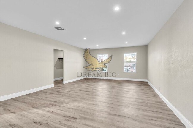 Building Photo - 6845 Coley Ave