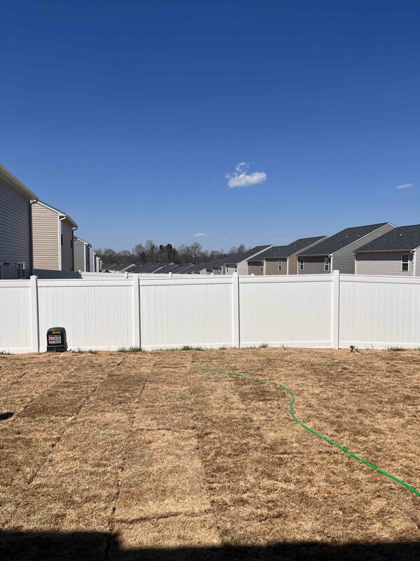 Building Photo - 1911 Frost Dr