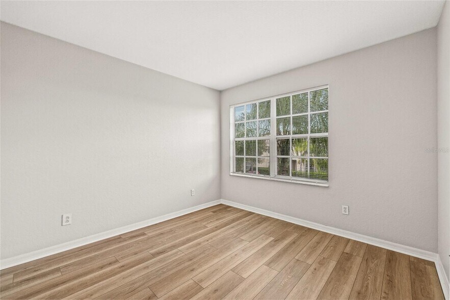 Building Photo - 10979 Winter Crest Dr